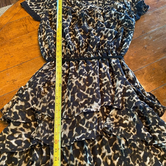 Converse Ruffled Dress - Picture 4 of 8